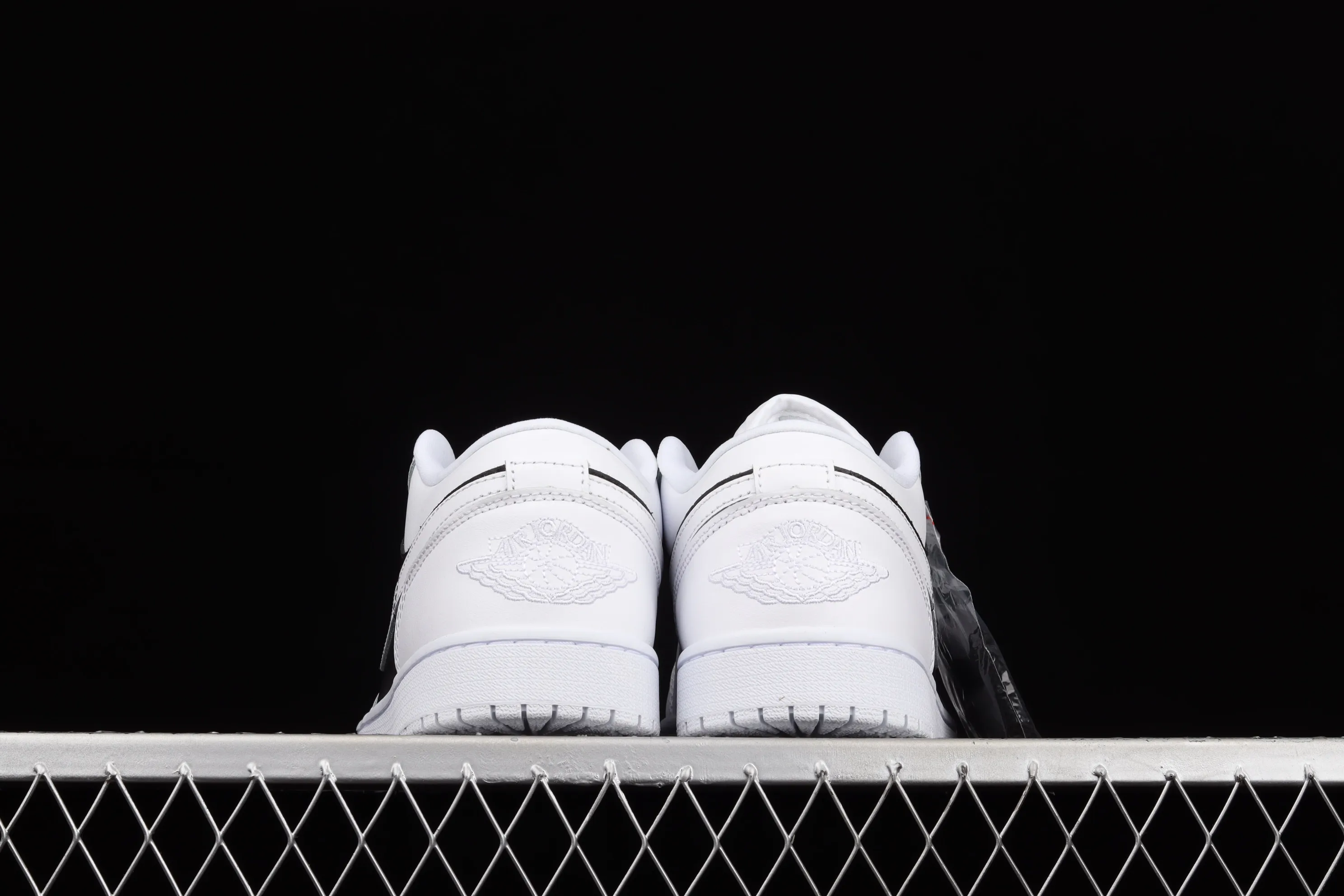 All categories Air Jordan Jordan series basketball shoes Air Jordan 1 Low Air Jordan 1 Low AJ1 Joe 1 black and white panda low-top cultural and leisure sports sneakers DC0774-100